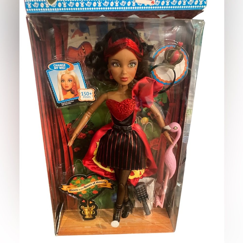 LIV In Wonderland‎ Alexis The Queen of Hearts doll NIB